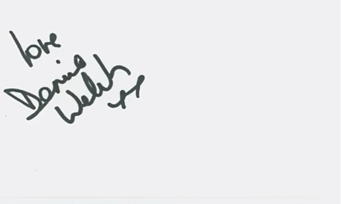 Denise Welch autograph