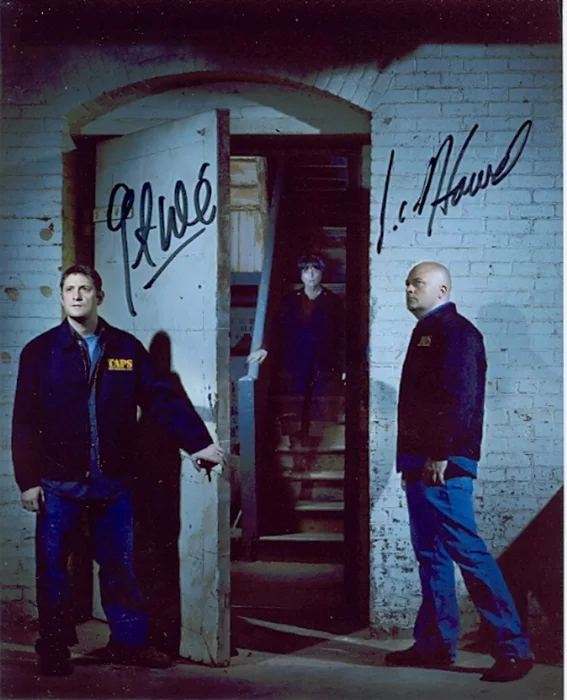 Ghost Hunters autograph