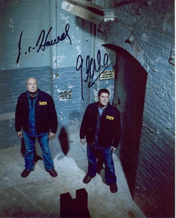 Ghost Hunters autograph