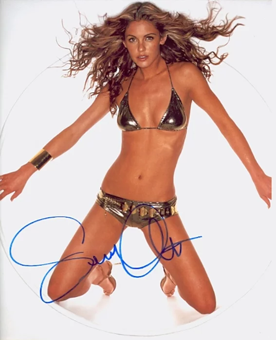 Summer Altice autograph