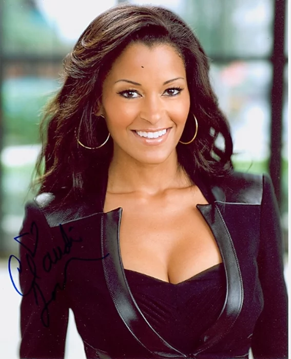Claudia Jordan autograph