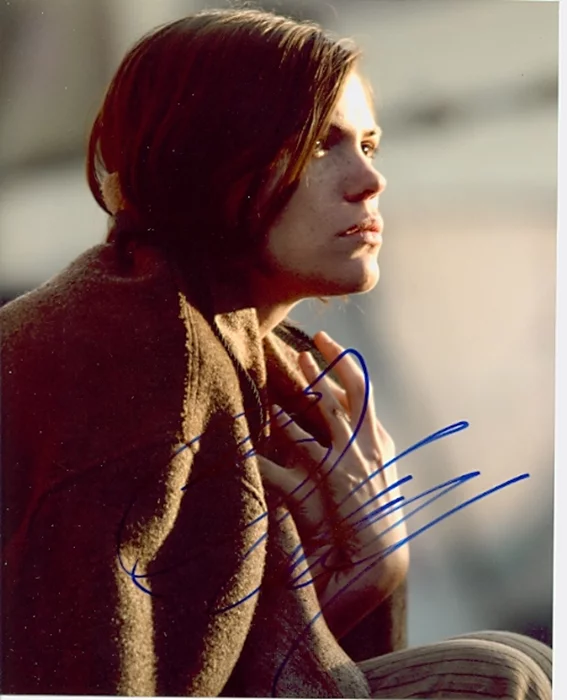 Clea DuVall autograph