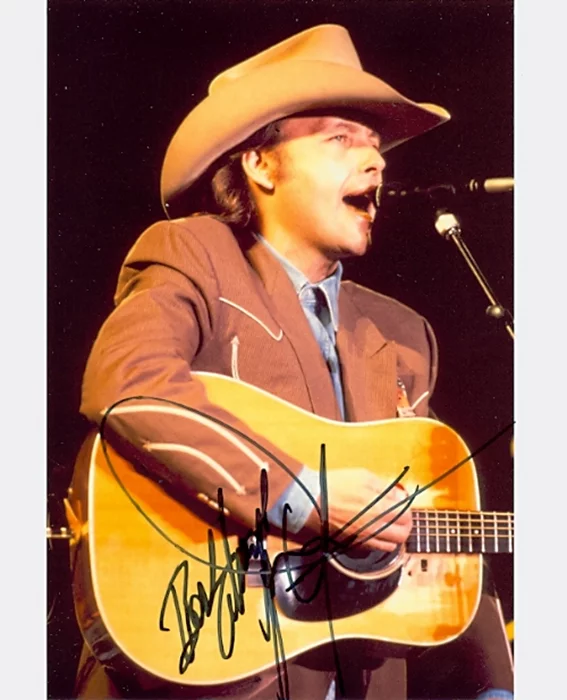 Dwight Yoakam autograph