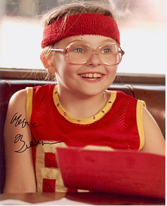 Abigail Breslin autograph