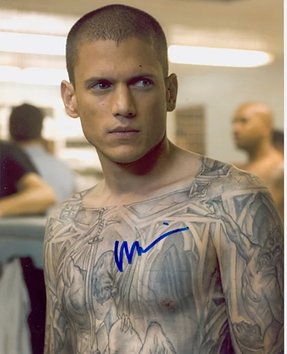 Wentworth Miller autograph