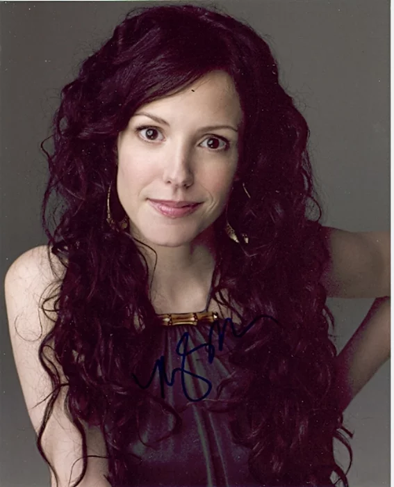 Mary Louise Parker autograph