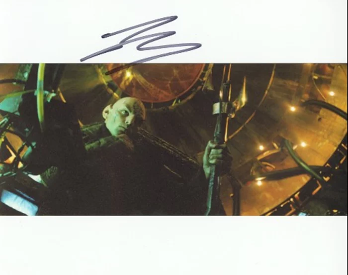 Eric Bana autograph