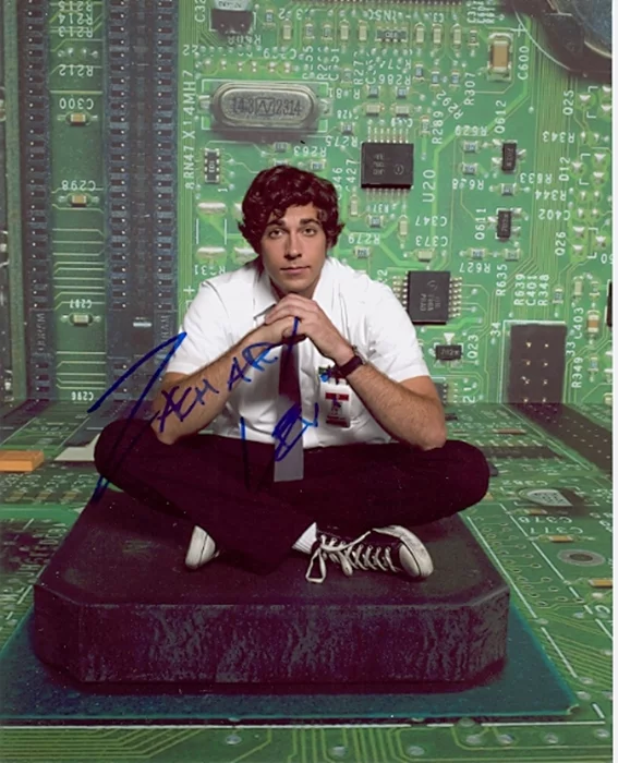 Zachary Levi autograph