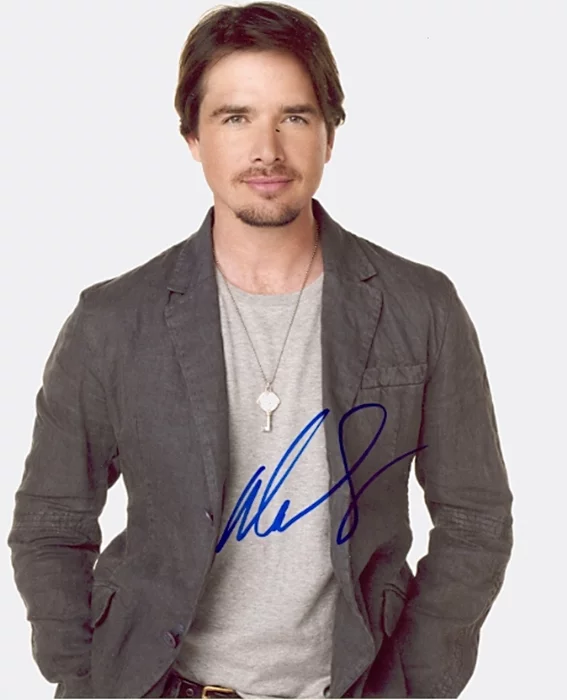 Matthew Settle autograph