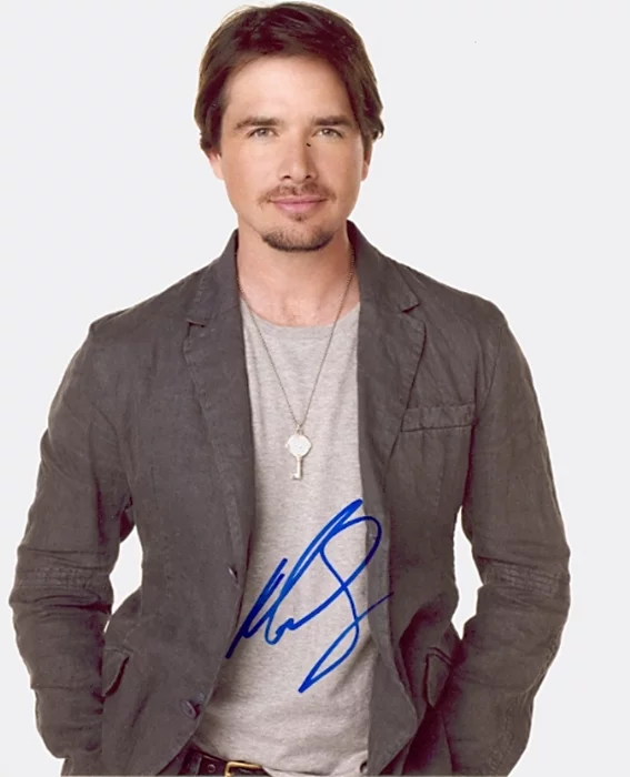 Matthew Settle autograph