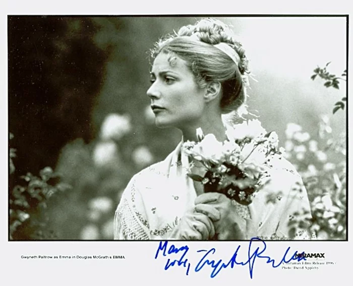 Gwyneth Paltrow autograph