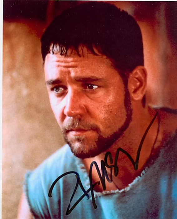 Russell Crowe autograph