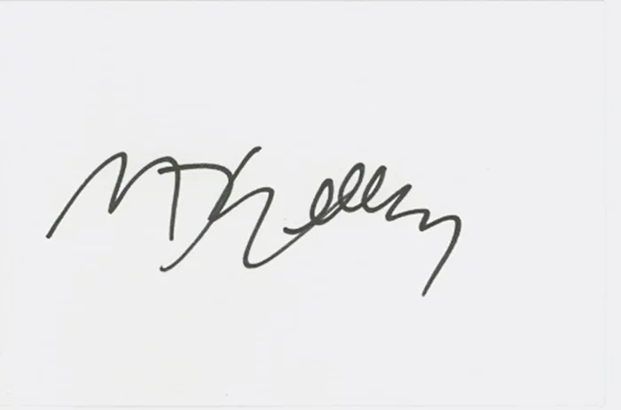 Malcolm David Kelley autograph
