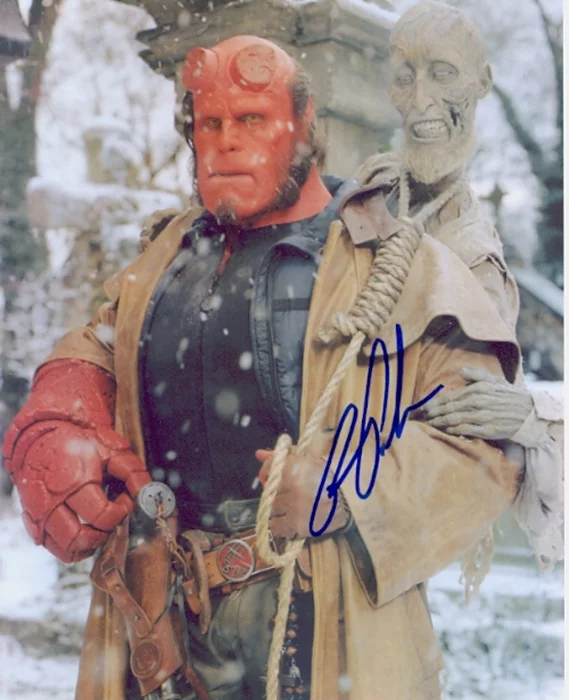 Ron Perlman autograph
