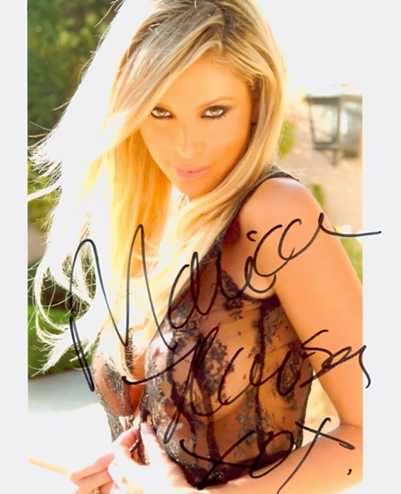 Monica Hansen autograph