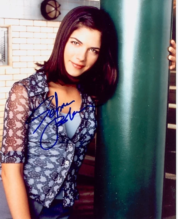 Selma Blair autograph