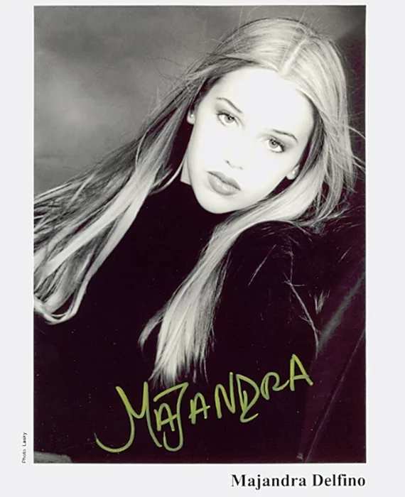 Majandra Delfino autograph