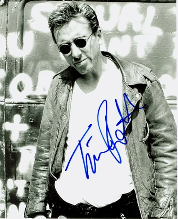 Tim Roth autograph
