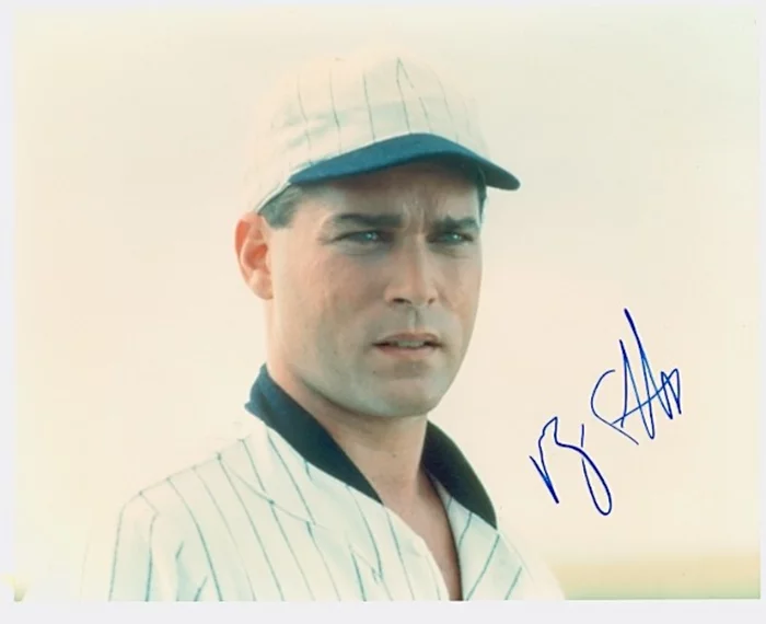 Ray Liotta autograph