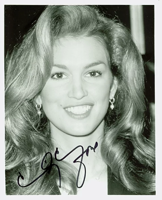 Cindy Crawford autograph