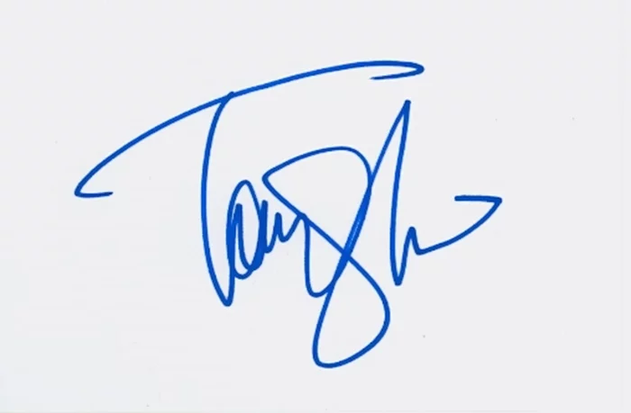 Tommy Shaw autograph
