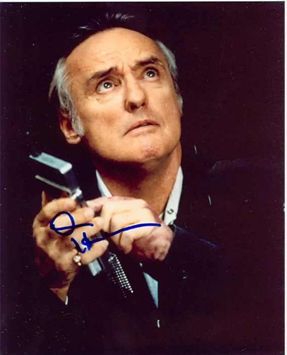 Dennis Hopper autograph
