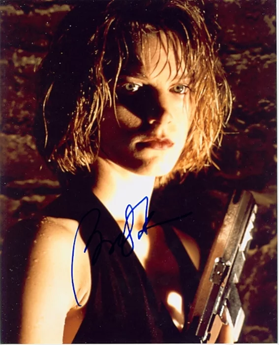 Bridget Fonda autograph