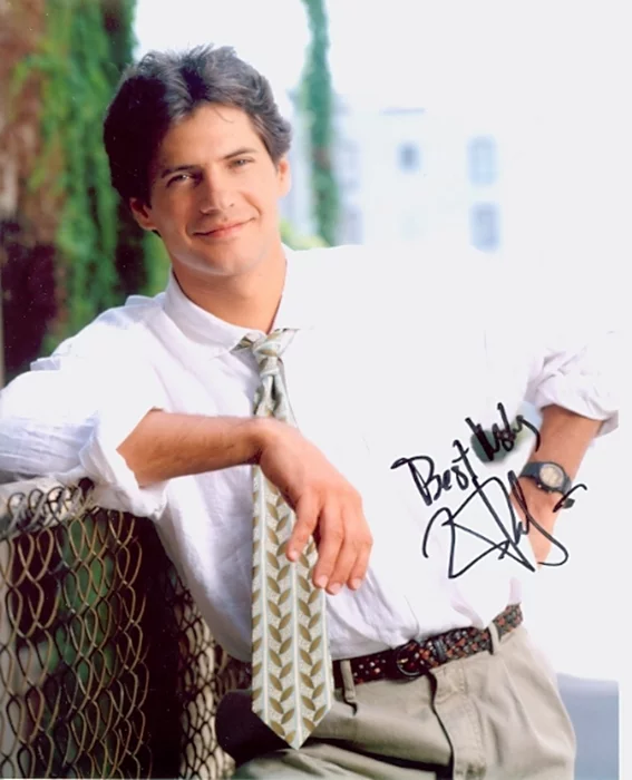 Thomas Calabro autograph