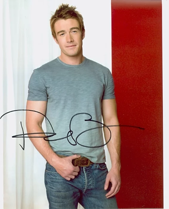 Robert Buckley autograph