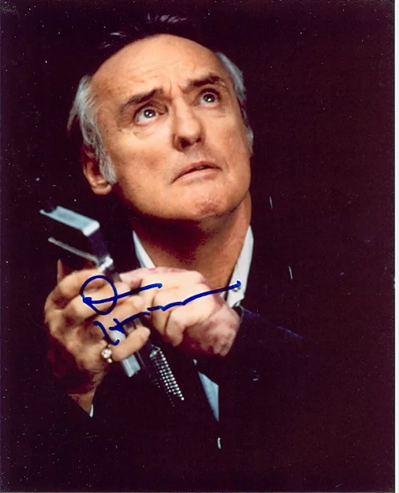 Dennis Hopper autograph