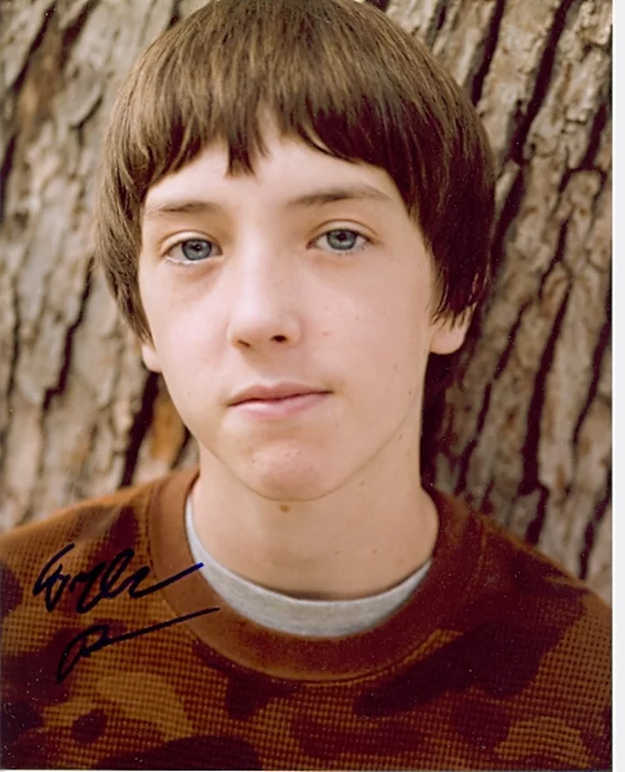 Tyler Patrick Jones autograph