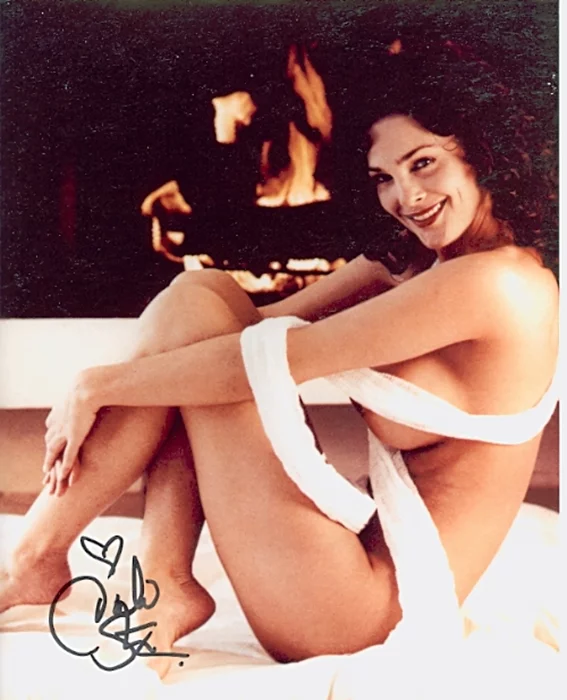 Julie Strain autograph