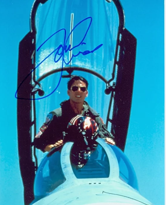 Tom Cruise autograph
