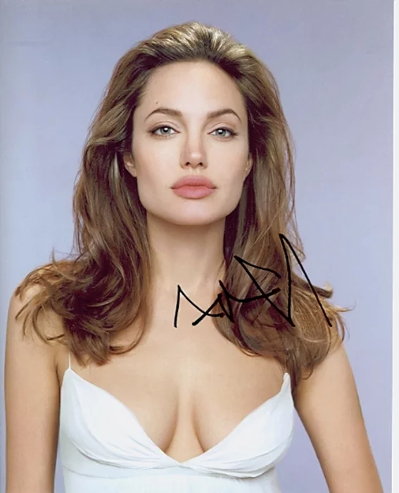 Angelina Jolie autograph