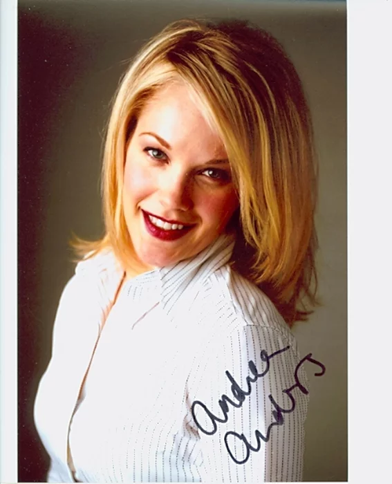 Andrea Anders autograph