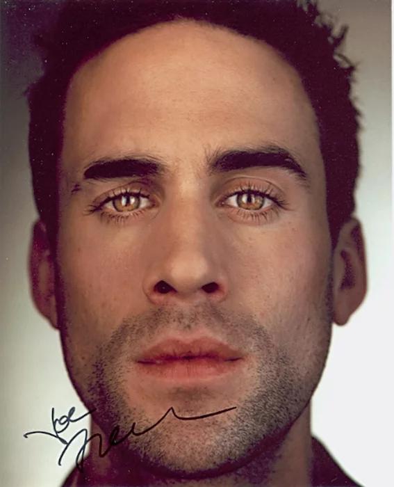 Joe Fiennes autograph