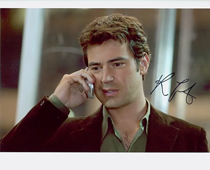 Ron Livingston autograph