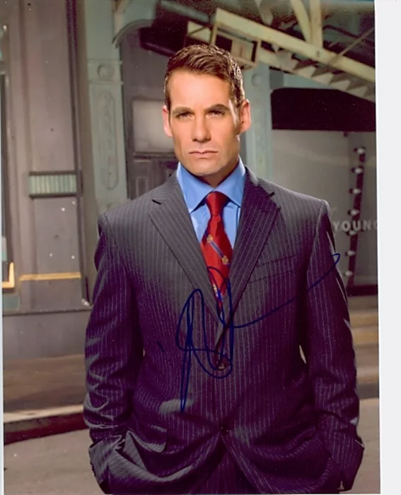 Adrian Pasdar autograph