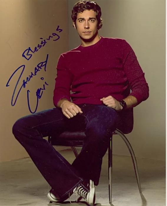 Zachary Levi autograph