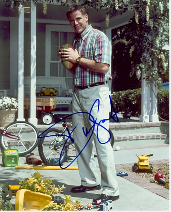 Doug Savant autograph