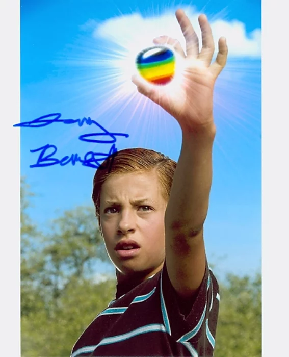 Jimmy Bennett autograph