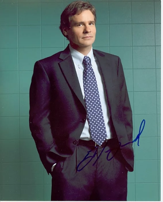 Robert Sean Leonard autograph