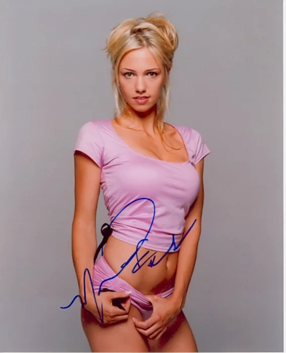 Marne Patterson autograph