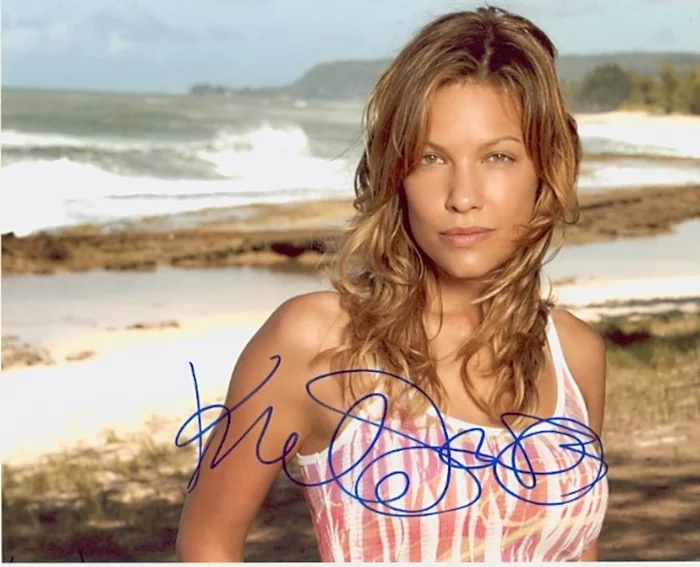 Kiele Sanchez autograph