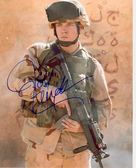 Josh Henderson autograph