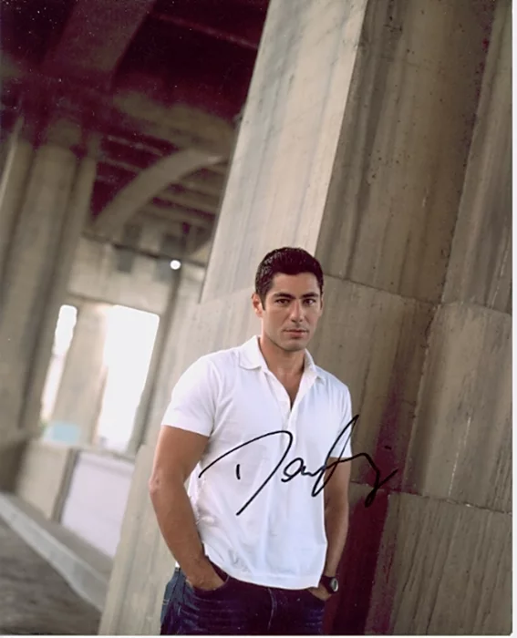 Danny Nucci autograph