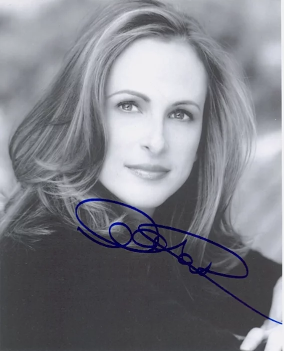 Marlee Matlin autograph