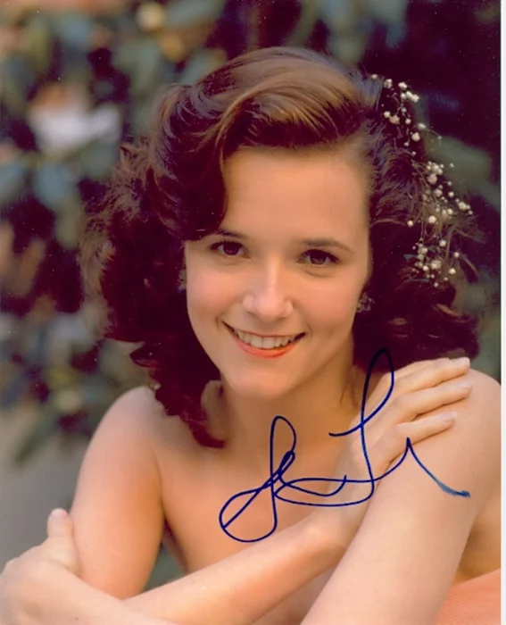 Lea Thompson autograph