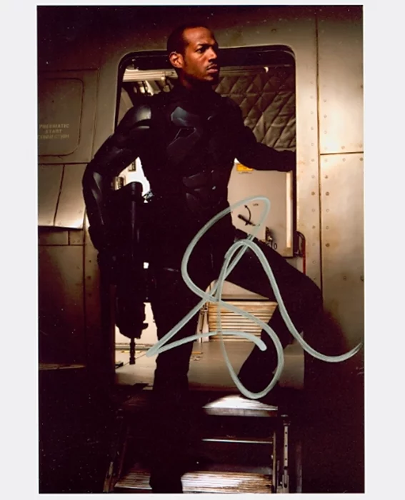 Marlon Wayans autograph