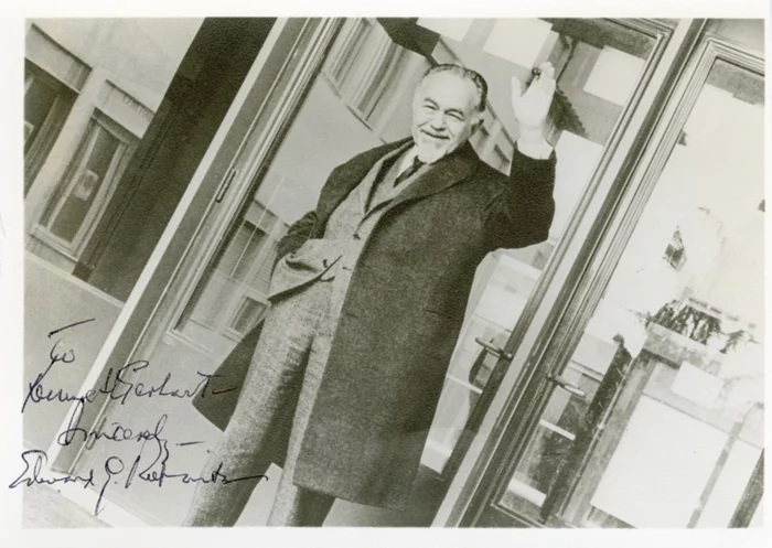 Edward G. Robinson autograph